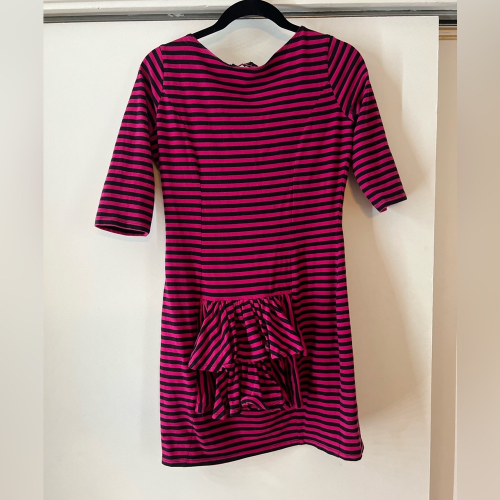 Betsey Johnson 00’s striped ruffle butt dress size medium - Picture 5 of 8